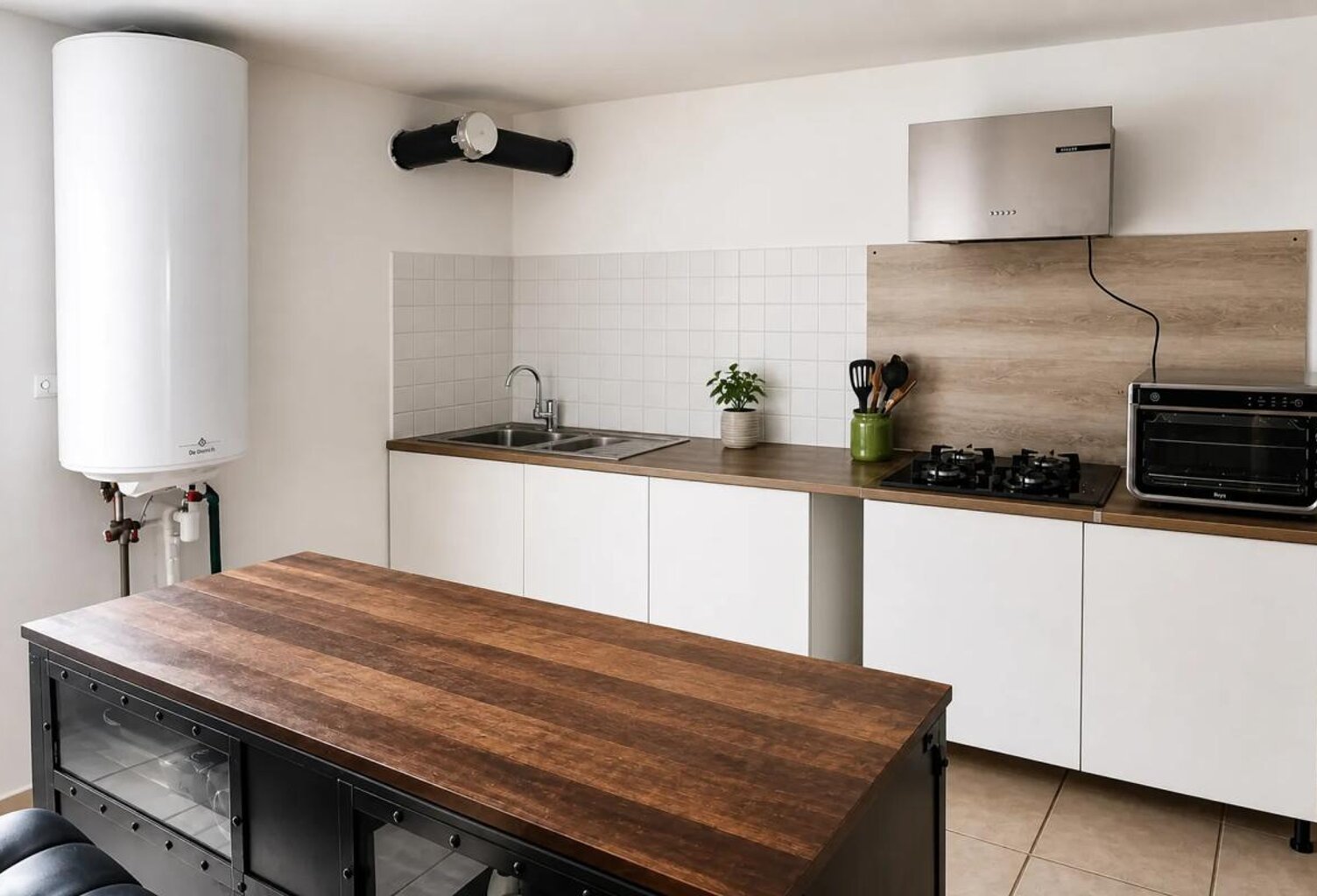 Immeuble de rapport de 12 pièces de 333 m² à La Grand-Combe — photo 1