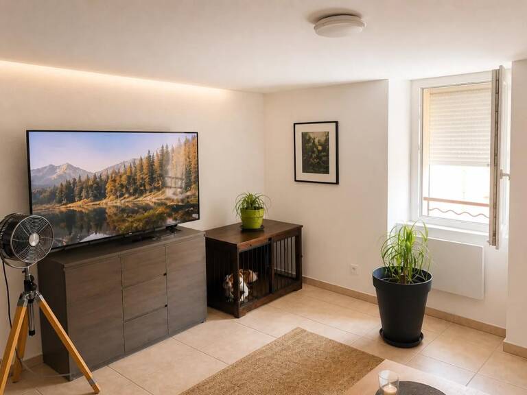 Immeuble de rapport de 12 pièces de 333 m² à La Grand-Combe — photo 1
