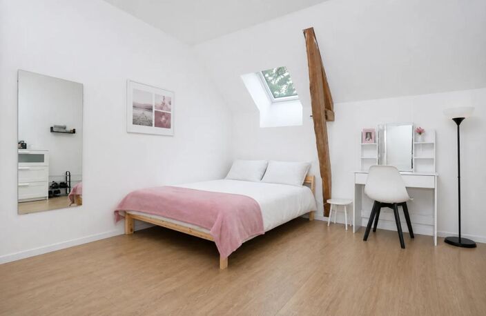 Maison de 9 pièces de 183 m² à Saint-Aubin-du-Cormier — photo 4