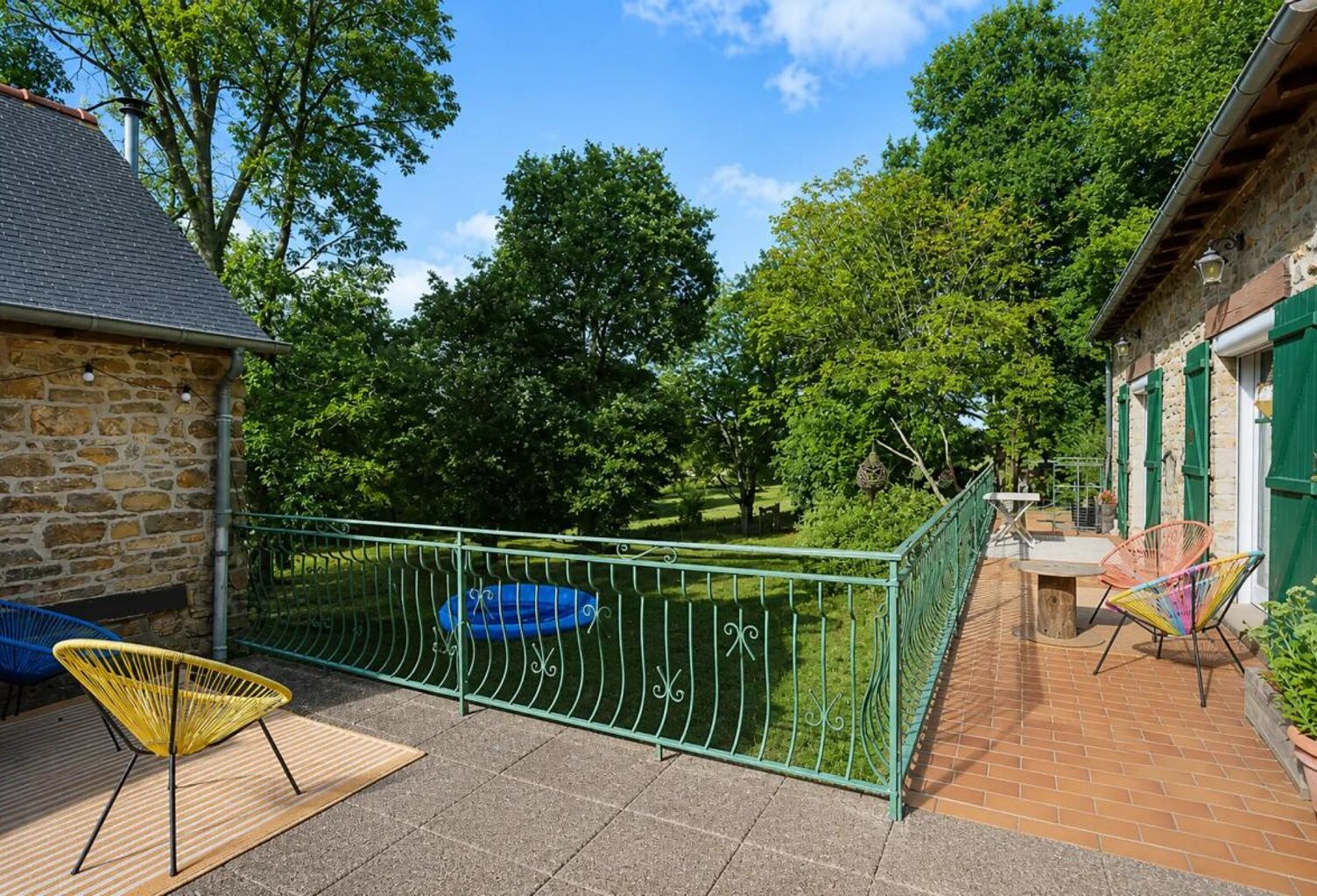 Maison de 9 pièces de 183 m² à Saint-Aubin-du-Cormier — photo 1