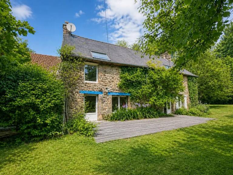 Maison de 6 pièces de 353 m² à Pleudihen-sur-Rance — photo 1