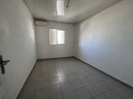 BUREAU de 50m² à Sainte Clotilde — photo 2