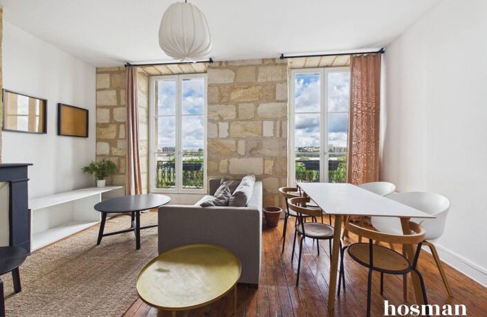 Magnifique appartement T2 de 56 m² avec vue dégagée sur les quais – Quai Sainte-Croix, Bordeaux — photo 2