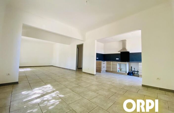 En exclusivité, villa de plain-pied à vendre avec fort potentiel ! — photo 4