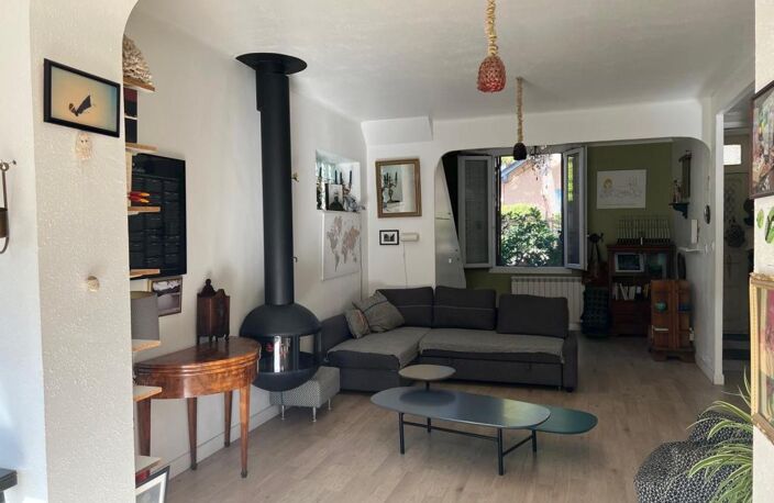 MAR-VIVO  MAISON DE CARACTERE ENTIEREMENT RENOVEE  A 150 M DE LA PLAGE SUR 215 M² DE PARCELLE — photo 4