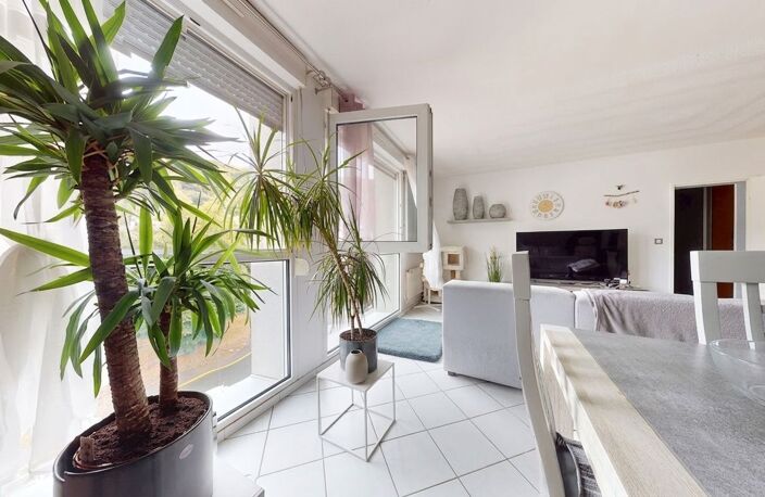 HAYANGE LE KONACKER – Spacieux T4 de 81 m² avec GARAGE FERMÉ & CAVE | Isolation Extérieure 2020 — photo 3