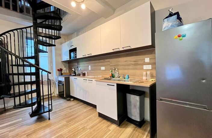 Appartement À Louer — photo 2