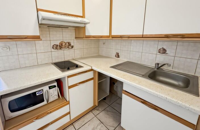 Toulouse Saint-Cyprien — Studio lumineux au calme dans une petite copropriété — photo 5
