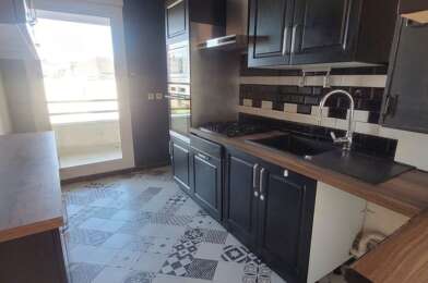Appartement 4 pièces 757 €