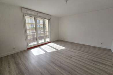 Appartement 4 pièces 757 €
