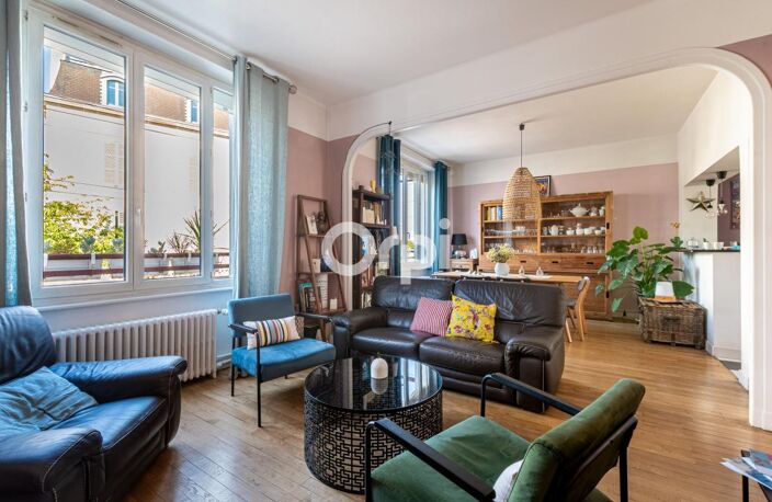 MAISON QUATRE CHAMBRES, GARAGE, CLIMATISATION, JARDIN, DPE en D — photo 2