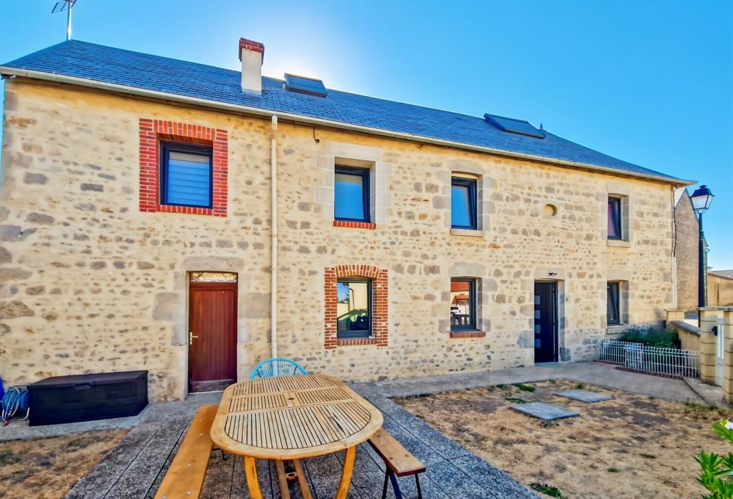 ✨ ❤️ Coup de cœur | Le charme de la pierre 🧱 📜 & la modernité d'une rénovation récente 🛠️ 🏡 — photo 1
