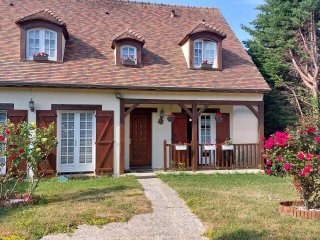 Coup de coeur assuré : volumes, cachet et appartement indépendant à Marcoussis — photo du bien