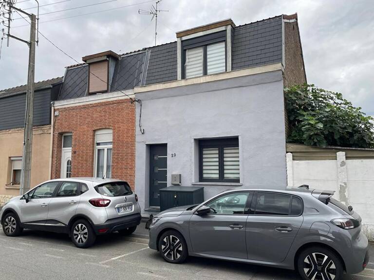 À VENDRE EN EXCLUSIVITÉ - MAISON DE VILLE 85 m² AVEC JARDIN - PETITE-FORÊT — photo 1