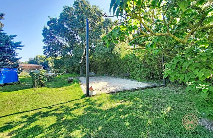 MAS 7 pièce(s) 144m2 habitable + 120m2 à finir d'aménager en RDC Jardin 3761m2 Piscine Hangar — photo 3