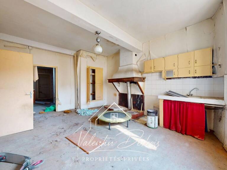 CONQUES SUR ORBIEL - MAISON A RENOVER - GARAGE — photo 1