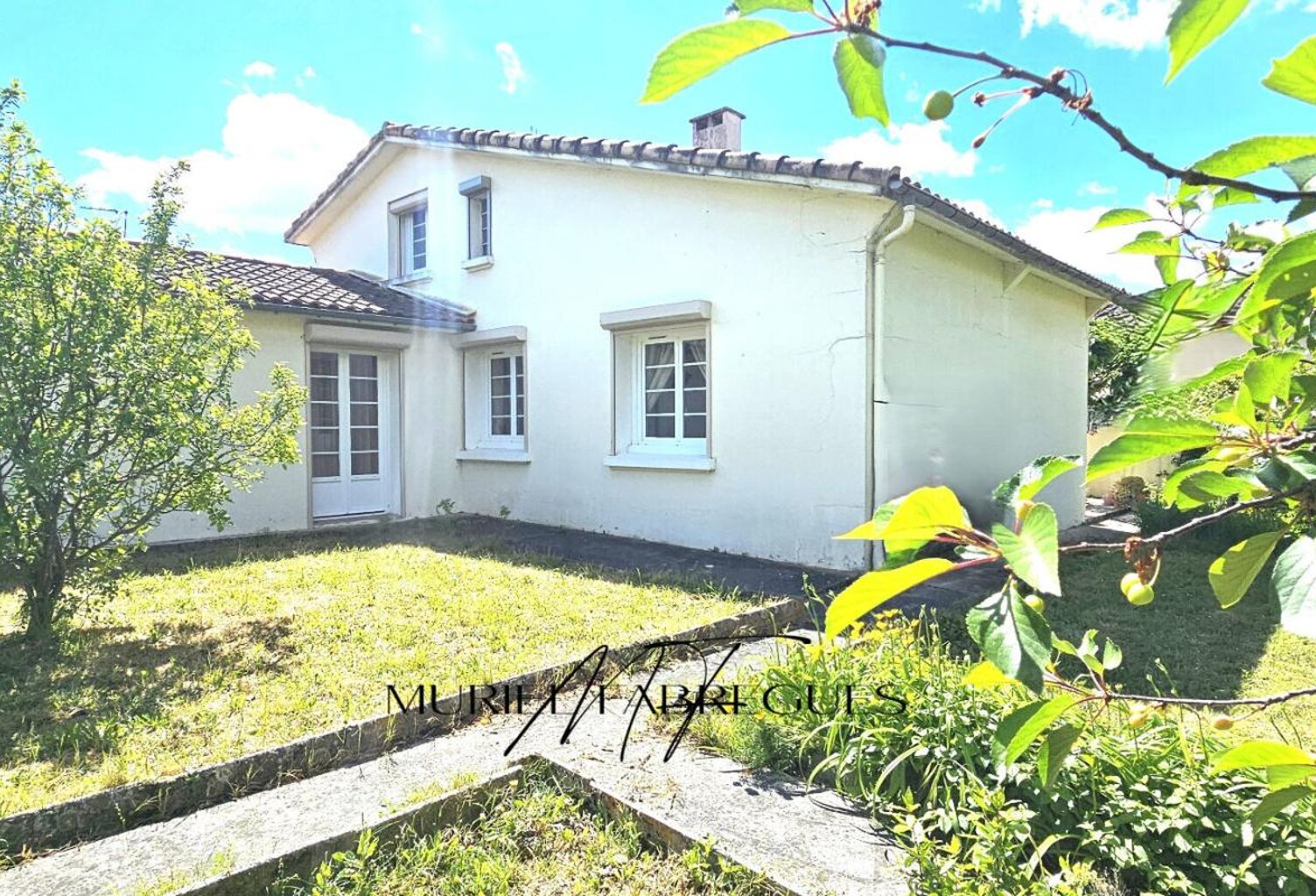 Maison T6 à Castelnaudary de 120m2, 4 CH, jardin, garage, DPE en D, proche commerce — photo 1