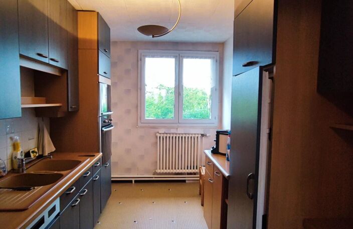 Bel appartement de 104 m² proche des commodités à Nevers — photo 2