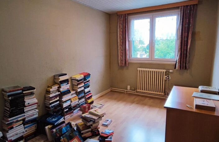 Bel appartement de 104 m² proche des commodités à Nevers — photo 3