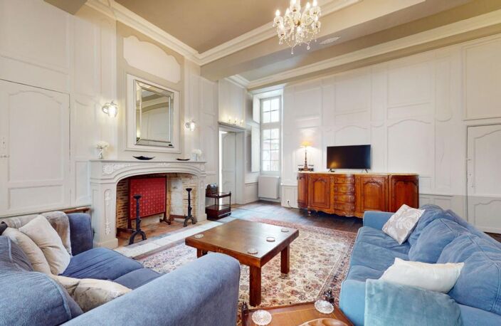 Appartement Périgueux 143 m2 dans hôtel particulier — photo 2