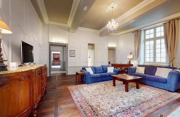 Appartement Périgueux 143 m2 dans hôtel particulier — photo 3