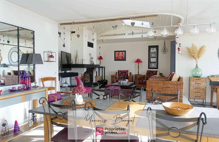 Ensemble immobilier avec double habitation - coeur de bourg de Chavagnes-en-Paillers — photo 5