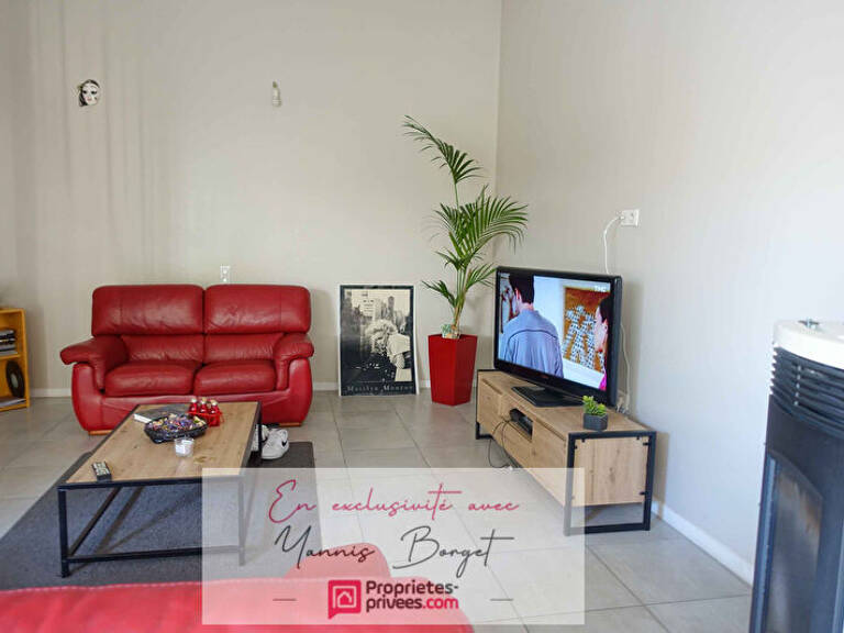 Maison à Mormaison : Opportunité d'Investissement avec Revenus Locatifs — photo 1