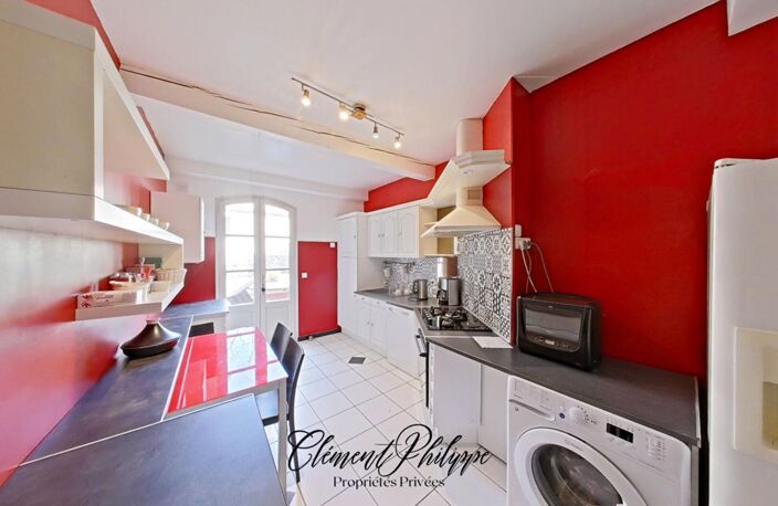 CARCASSONNE - RUE TRIVALLE - ENSEMBLE IMMOBILIER — photo 4