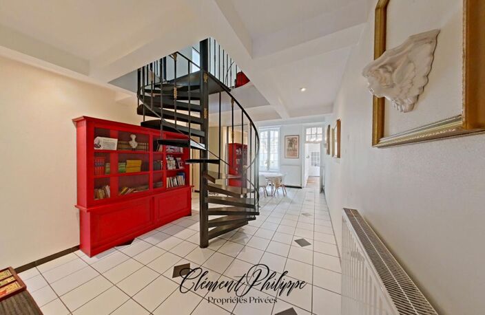 CARCASSONNE - RUE TRIVALLE - ENSEMBLE IMMOBILIER — photo 5