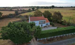 Maison 8 Pièces 185 m² à vendre à Saint-Hilaire-de-Chaléons (44680)