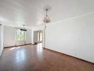 Maison familiale 6 chambres  Volumes exceptionnels, DPE C et garage XXL de 40 m2 — photo 2