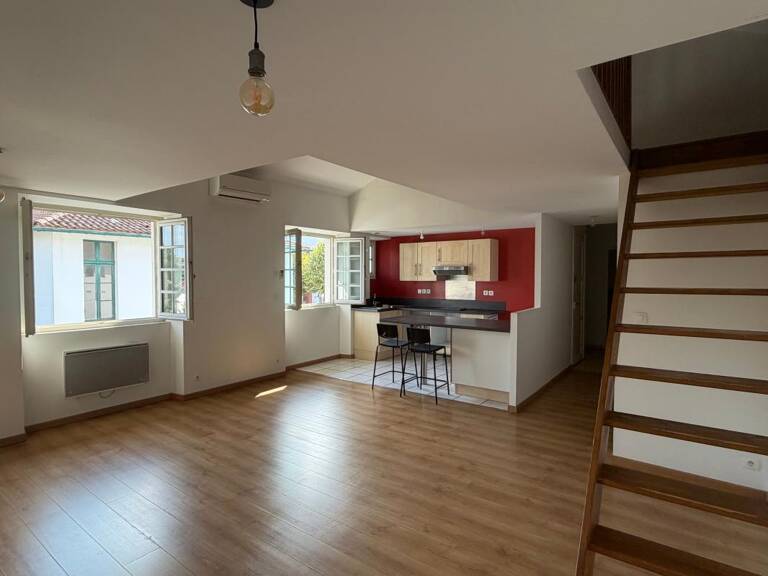 Appartement À Vendre — photo 1
