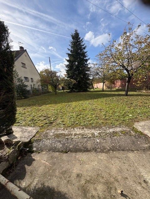 Terrain à bâtir de 550 m² à THORIGNY-SUR-MARNE (77)
