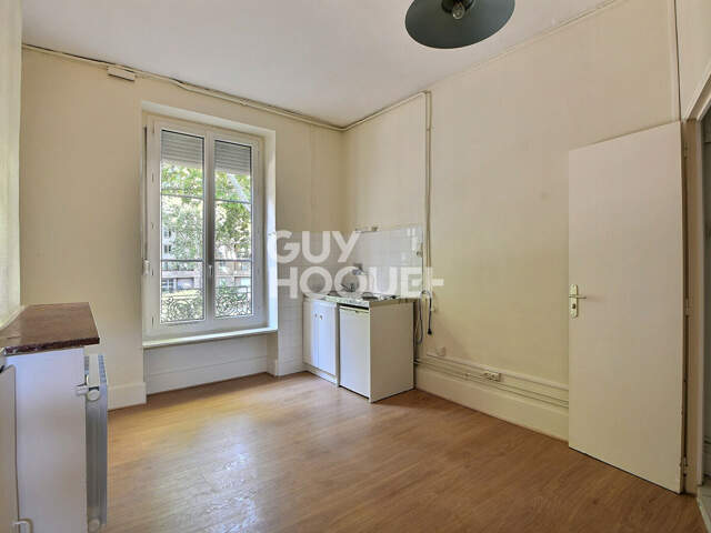 Part Dieu / Garibaldi - appartement T2 bis de 40 m² avec dressing, cave et grenier - Lyon 3ème (69003) — photo du bien