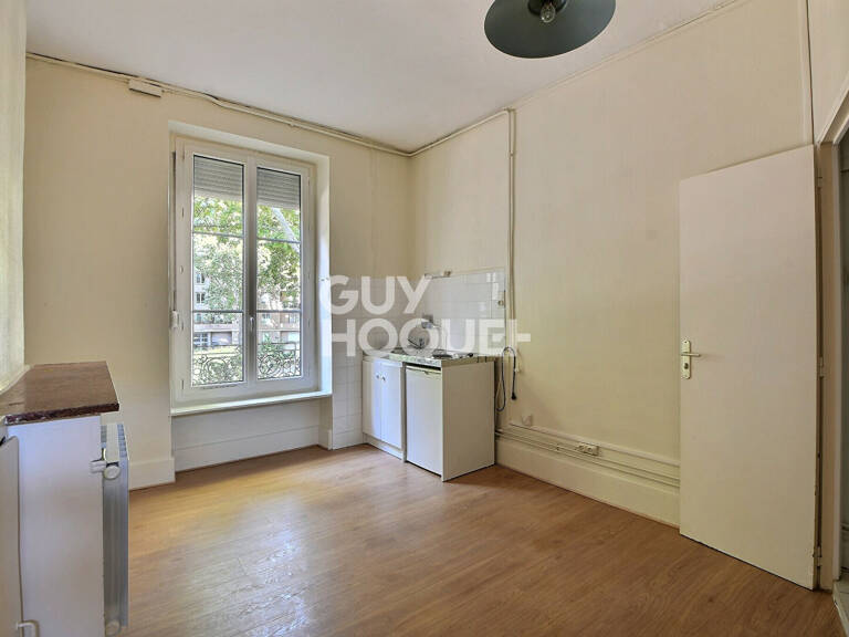 Part Dieu / Garibaldi - appartement T2 bis de 40 m² avec dressing, cave et grenier - Lyon 3ème (69003) — photo 1