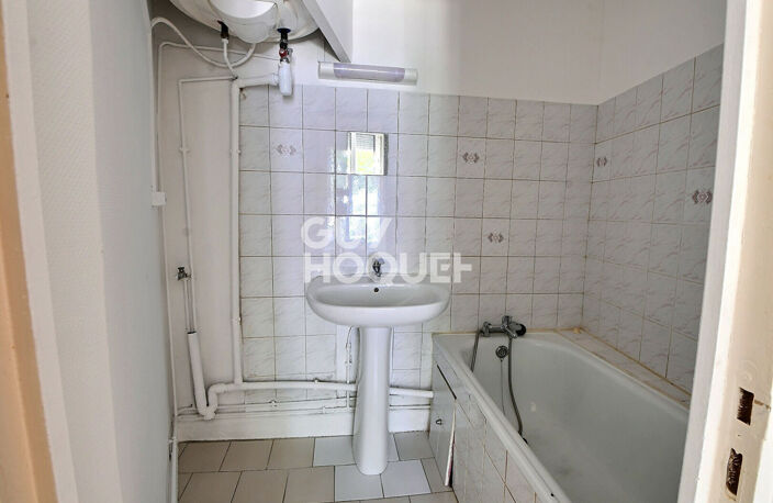 Part Dieu / Garibaldi - appartement T2 bis de 40 m² avec dressing, cave et grenier - Lyon 3ème (69003) — photo 5