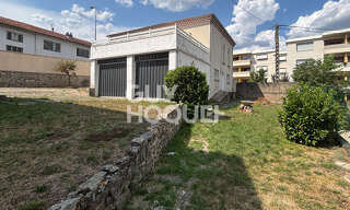 Commerce 4 Pièces 242 m² à louer à Aubenas (07200)