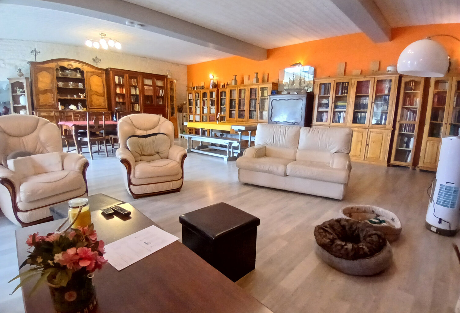 Belle maison en pierre, volumes généreux et charme à MORNAC — photo 1