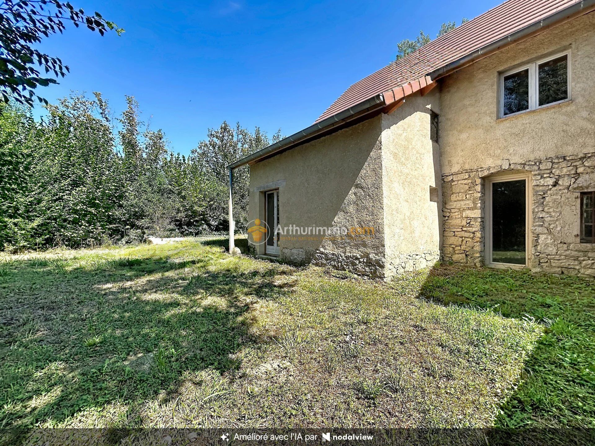 Maison 7 pièces 140 m² · à Morestel · 140 m² · 150 000 €