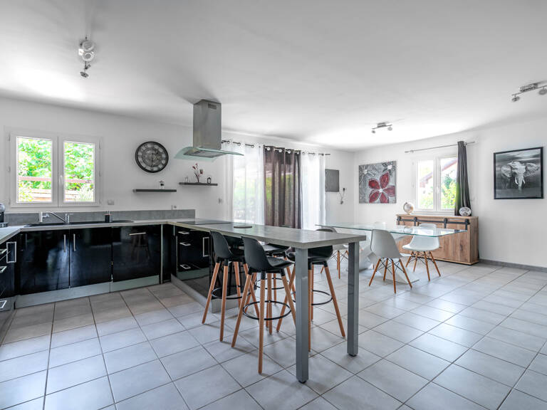 Maison 5 pièces 109 m2 — photo 1
