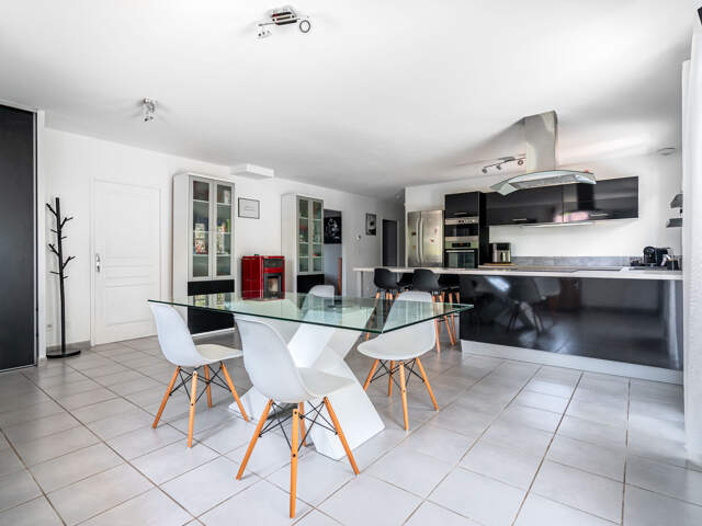 Maison 5 pièces 109 m2 — photo du bien