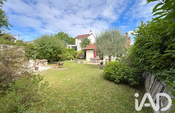 Vente Maison/villa 6 pièces — photo 2