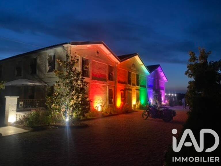 Vente Immeuble 800 m&sup2; — photo 1