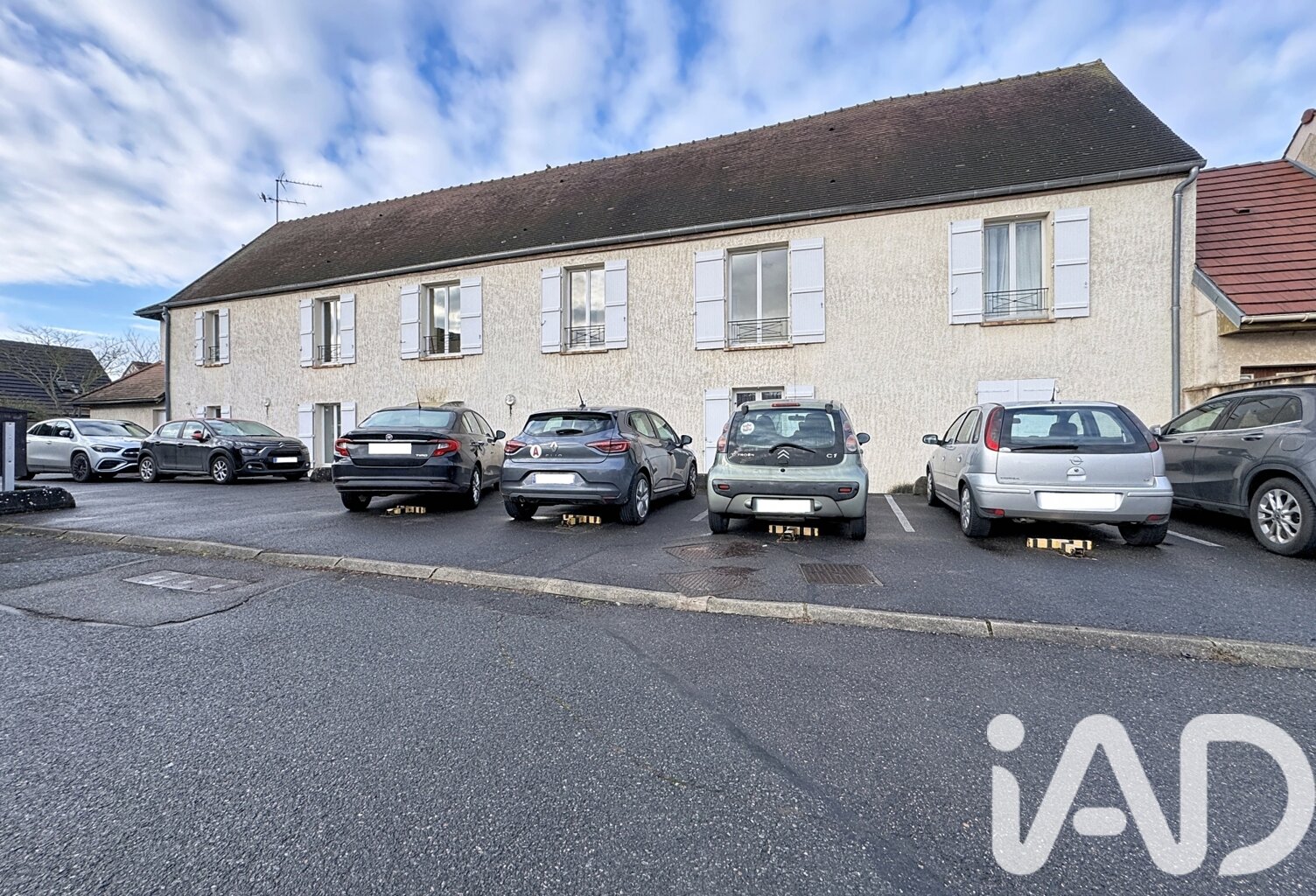 Vente Immeuble 297 m&sup2; — photo 1