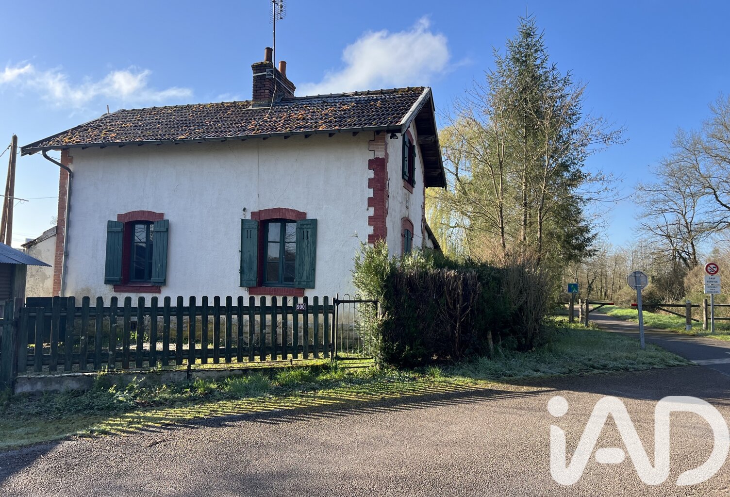 Vente Maison de campagne 3 pièces — photo 1