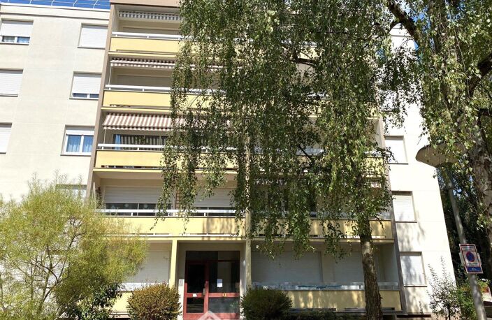 Appartement - 75.5m² - Évry-Courcouronnes — photo 2
