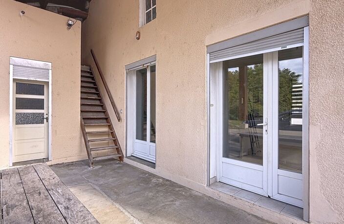 Vente Maison/villa 6 pièces — photo 2
