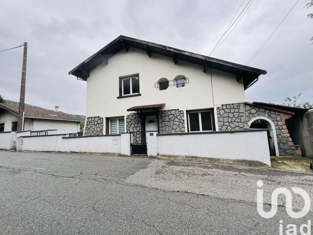 Vente Maison/villa 8 pièces — photo du bien