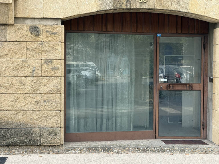 LOCAL A USAGE DE BUREAUX — photo 1