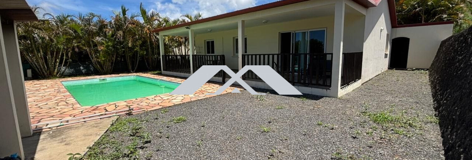 Maison 4 Pièces 90 m² à louer à Saint-Pierre (97410)